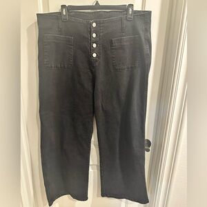 Women’s Black High-Waisted Button-Fly Cropped Wide Leg Jeans size 18